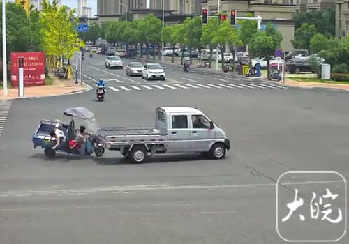 家用機(jī)動(dòng)車備案 合規(guī)上路，安全無憂